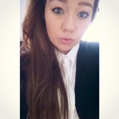 Profile Picture of B (@bethgilbert_xo) on Twitter