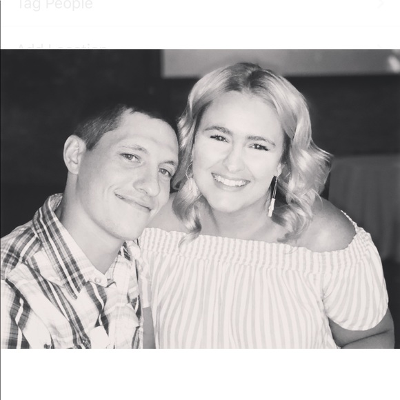 Profile Picture of Sydney Sluis (@sydneysluis) on Poshmark