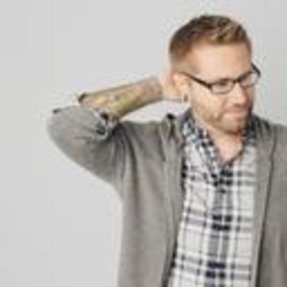 Profile Picture of Frederick Howell (@frederickhowell) on Poshmark