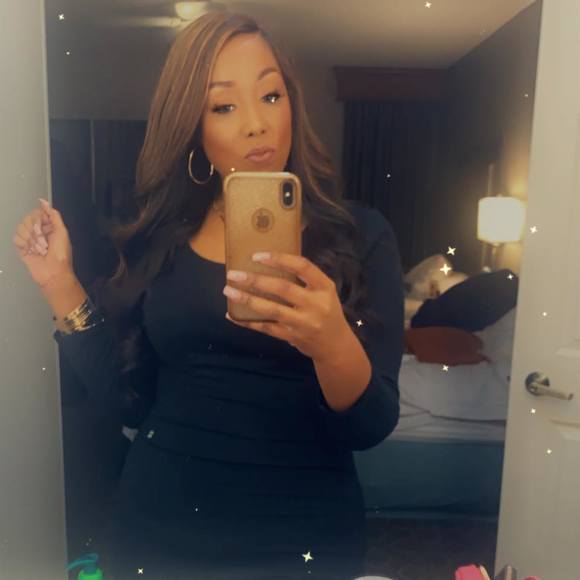 Profile Picture of Crystal Fowler (@crys2607) on Poshmark