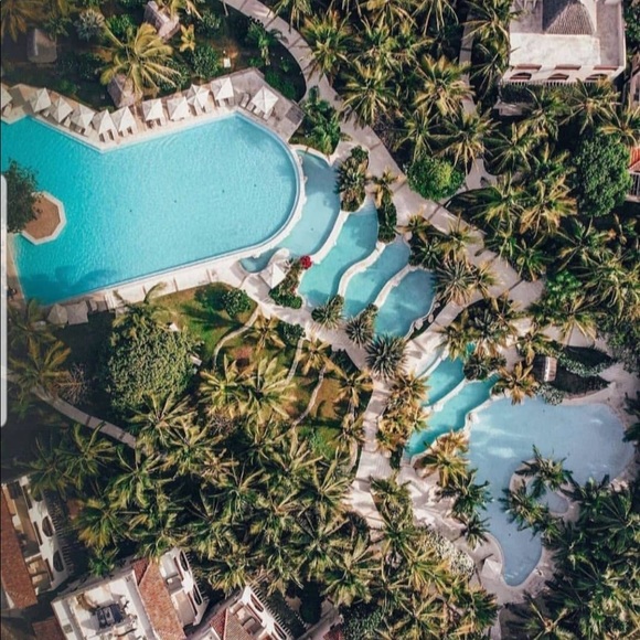 Maria Foulds - Poshmark Profile Picture of Maria Foulds (@thebaws) on Poshmark