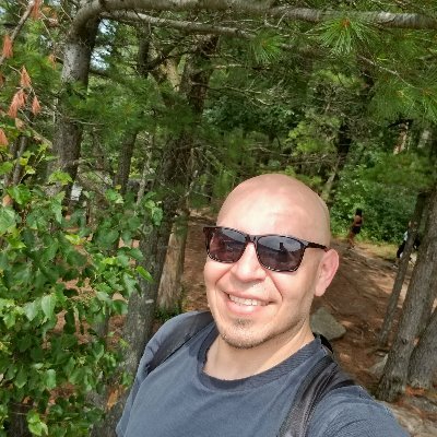 Robert Carrillo - Twitter Profile Picture of Robert Carrillo (@NufoTheFlyGuy) on Twitter