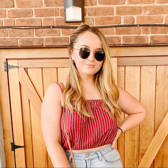 Profile Picture of Laney Carroll (@laneycarroll2) on Poshmark