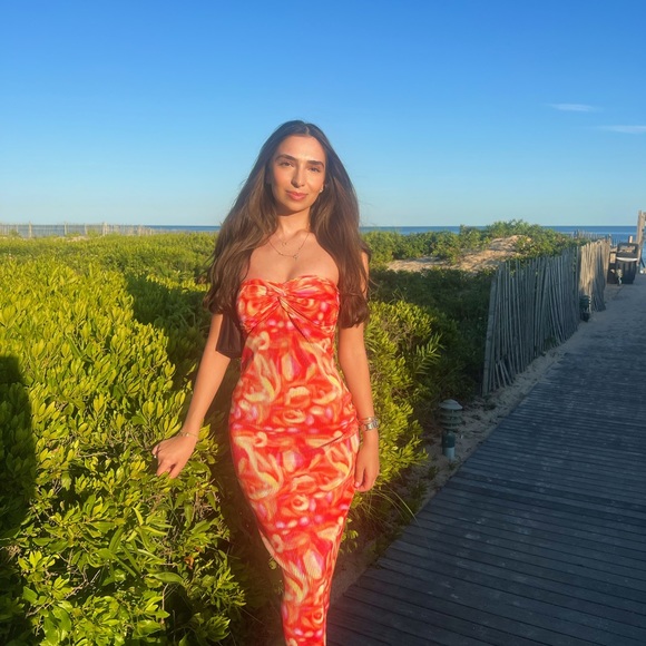 Profile Picture of !caitlin Shilen (@caitlinshi9) on Poshmark