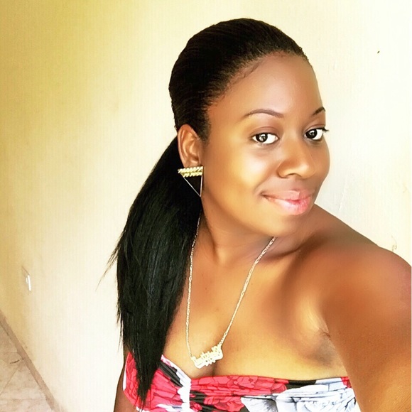 Profile Picture of Tina Rigaud (@tinana2015) on Poshmark