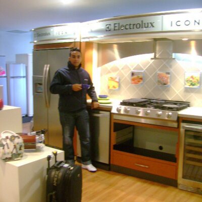 Profile Picture of Ronald Gary Molina (@azunopargm) on Twitter