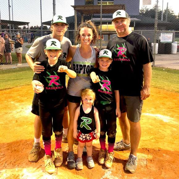 Profile Picture of Lacey Stephens (@ldstephens) on Poshmark