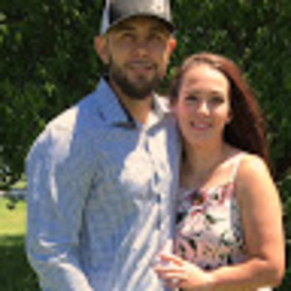 Profile Picture of Samantha Sparkman (@samanthaspar798) on Poshmark