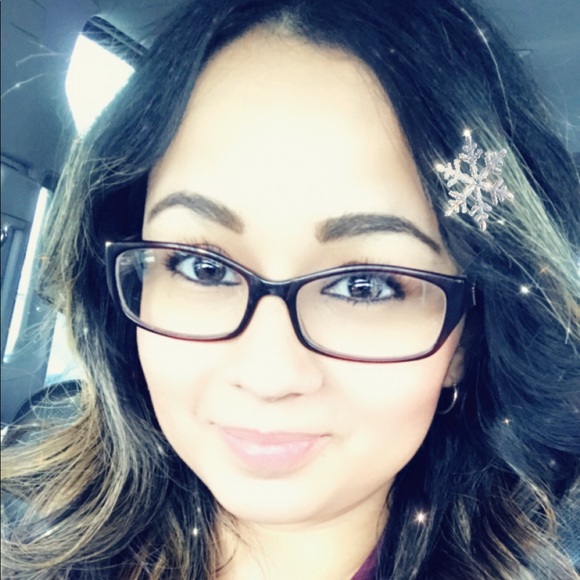 Profile Picture of Bianca Cano (@cano1985) on Poshmark