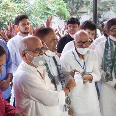 Profile Picture of Vimal Shukla (@shuklavimalinc) on Twitter