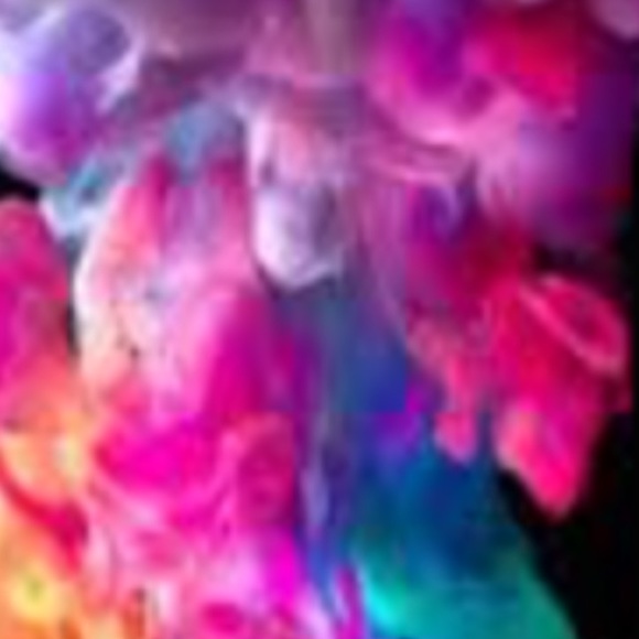 Profile Picture of Alex Alamo (@alamo214) on Poshmark