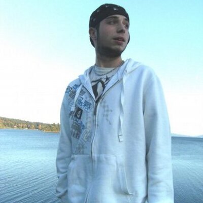 Profile Picture of Steven Ferrier (@stevenf420) on Twitter
