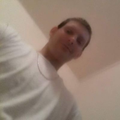 Profile Picture of Joe Fretwell (@min0rglitch1481) on Twitter