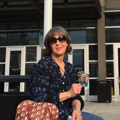 Profile Picture of Carole Ray (@CaroleAnnRay) on Twitter