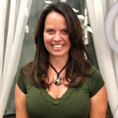 Profile Picture of Lisa Knapp (@EdrisKnapp11) on Twitter