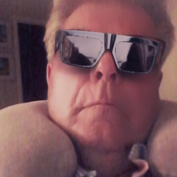 Profile Picture of Otto Gruenewald (@otto92144) on Poshmark