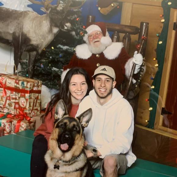 Profile Picture of Cayli Glowka (@ceglowka17) on Poshmark