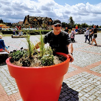 Zbigniew Chelmecki - Twitter Profile Picture of Zbigniew Chelmecki (@ZChelmecki) on Twitter