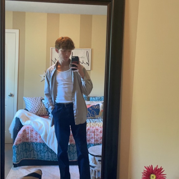 Profile Picture of Sonny Pentola (@sonnypentola) on Poshmark