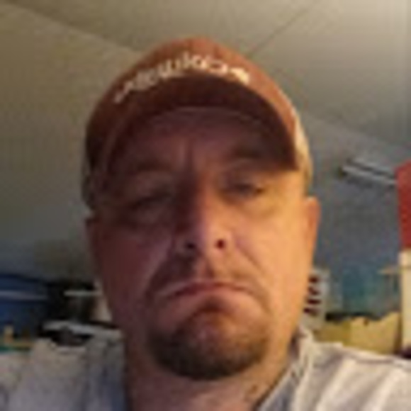 Profile Picture of Ronald Keen (@ronaldkeen11) on Poshmark