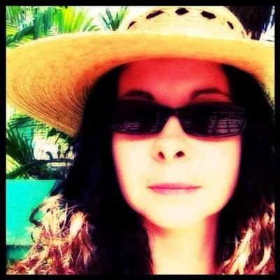 Profile Picture of Lori Jameson Broyles (@@LMJB) on Twitter