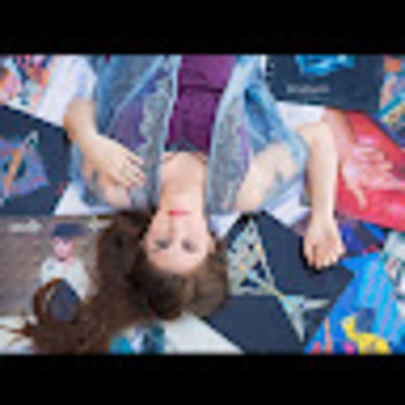 Profile Picture of Autumn Loudermilk (@autumnmarie1003) on Poshmark