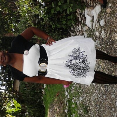 Profile Picture of Natalee  Campbell (@Xxnatal33) on Twitter