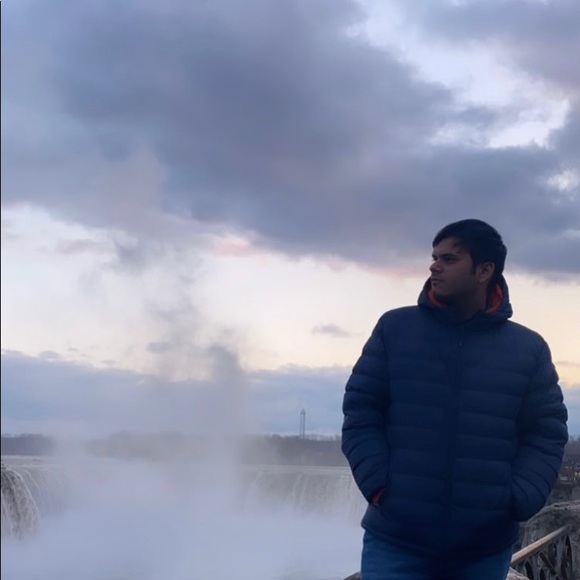 Profile Picture of Panth Thakkar (@panththakkar) on Poshmark