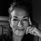 Profile Picture of Gillian Andrews (@gillianandrews8194) on Youtube