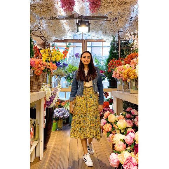 Profile Picture of Kavya Jhingran (@kavya1992) on Poshmark