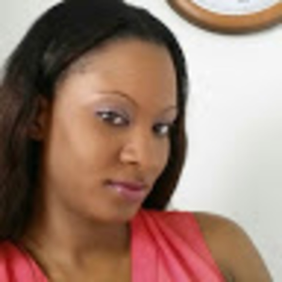 Profile Picture of Maimouna Diallo (@maimounadial744) on Poshmark