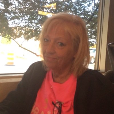 Profile Picture of Debbie Knuth (@sammygo12) on Twitter