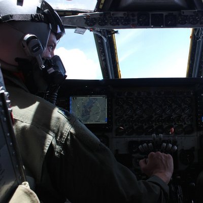 Brian Everstine - Twitter Profile Picture of Brian Everstine (@beverstine) on Twitter