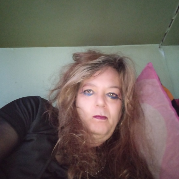 Profile Picture of Patricia Richard (@najokryp) on Poshmark