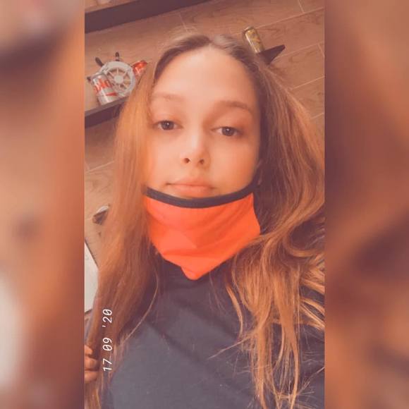 Niece Beatrice - Poshmark Profile Picture of Niece Beatrice (@niece02315) on Poshmark