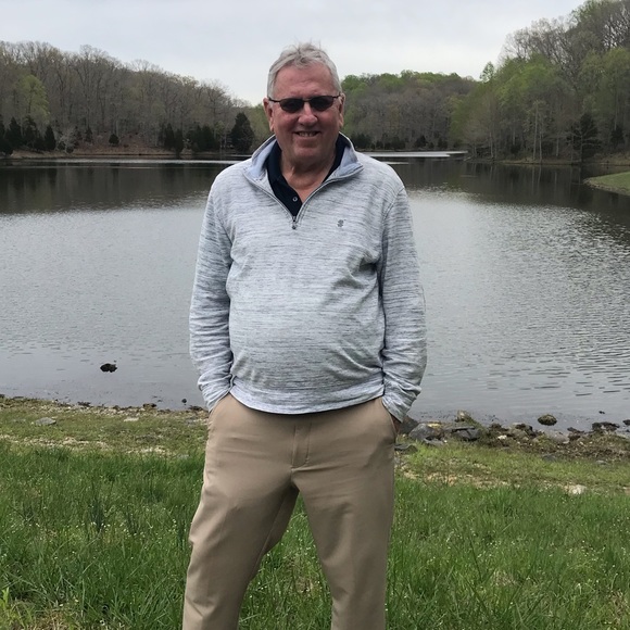 Profile Picture of Danny Crowder (@express59) on Poshmark