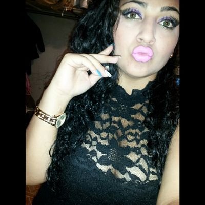 Profile Photo of Reina Castillo (@reinacastillo23) on Twitter