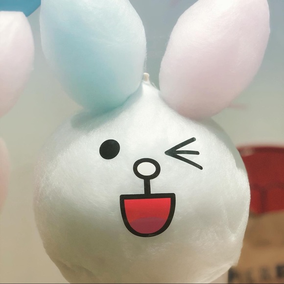 Profile Picture of Ivy So (@matchaivy) on Poshmark