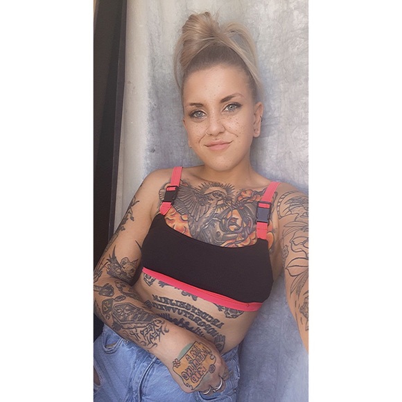 Profile Picture of Kayt Rosolen (@kaytzilla) on Poshmark
