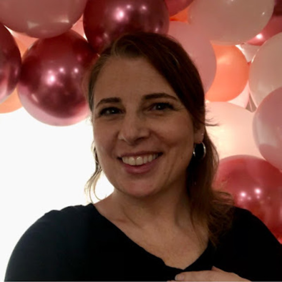 Profile Picture of Katrina Tollefson (@katrinatollefso) on Poshmark