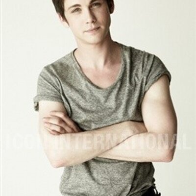 Profile Picture of Logan Wade Lerman (@LUVSloganlerman) on Twitter