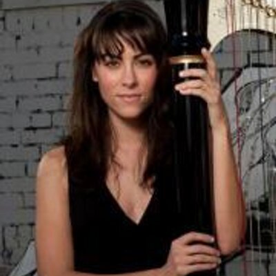 Profile Picture of Hillary Schefter (@HarpingHillary) on Twitter