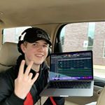 Profile Picture of Christian Wohler 🎸 (@cdub_prod) on Instagram