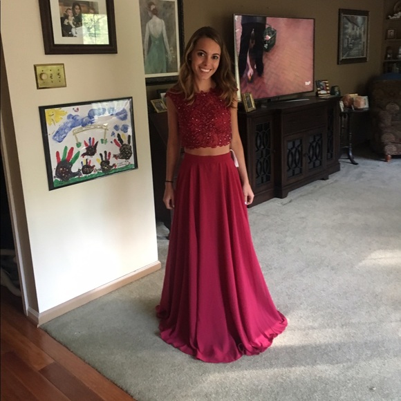 Profile Picture of Jacqueline Carson (@jacquelinec7) on Poshmark