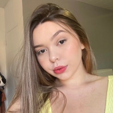 Profile Picture of $perling (@sperling_luana) on Twitter