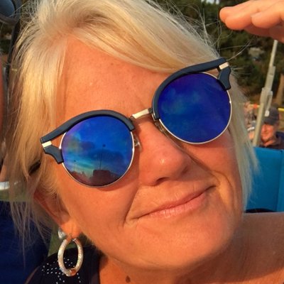 Profile Picture of Jerri Starkey (@jerry2U2) on Twitter