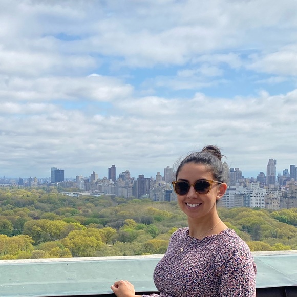 Profile Picture of Kianna Nightingale (@k_night88) on Poshmark