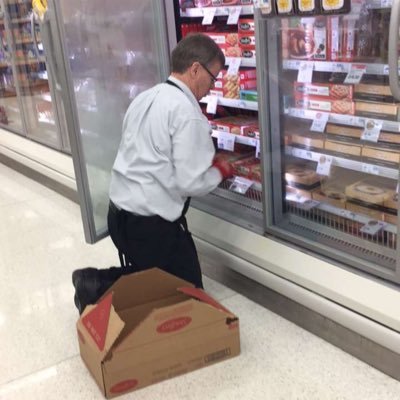 Profile Picture of Lance Morrison (@Angrycake85) on Twitter