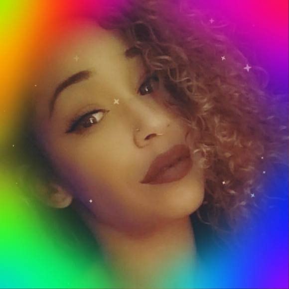 Profile Picture of Mae Mae (@maemae847) on Poshmark