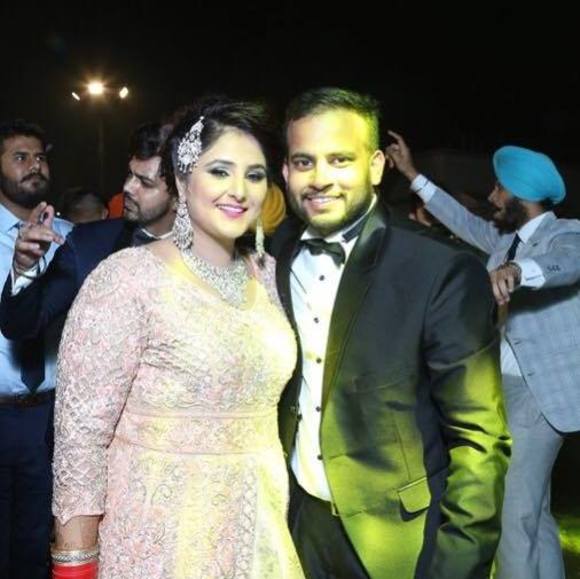 Profile Picture of Hamraj Sandhu (@sandhu_3266) on Poshmark